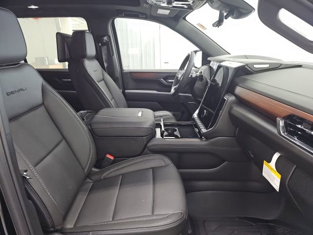 2026 GMC Yukon XL Denali - Photo 12