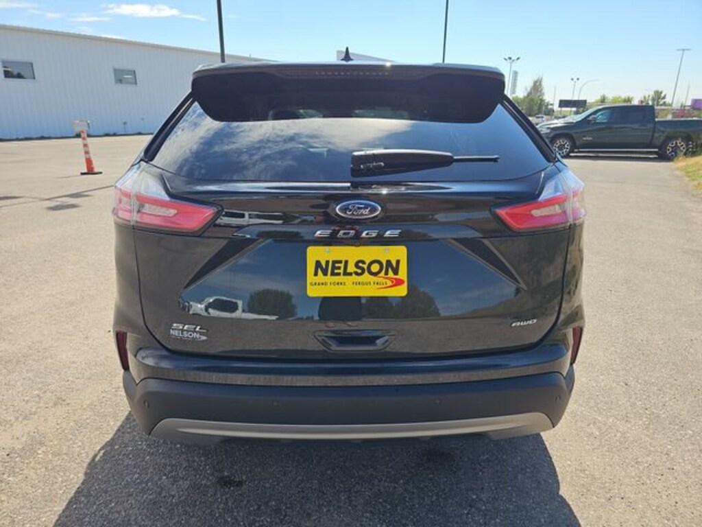 Used 2024 Ford Edge SEL SUV
