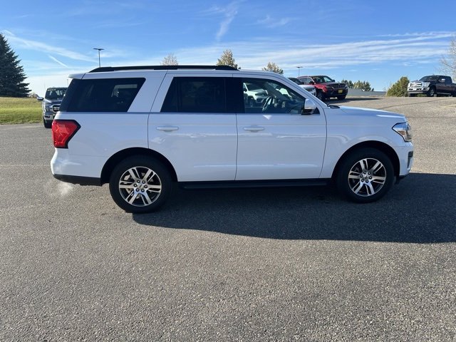2024 Ford Expedition XLT photo 4