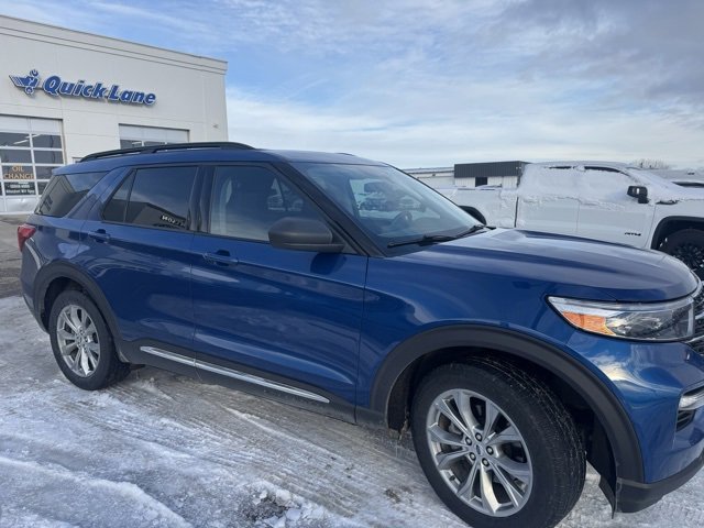 2020 Ford Explorer XLT photo 2