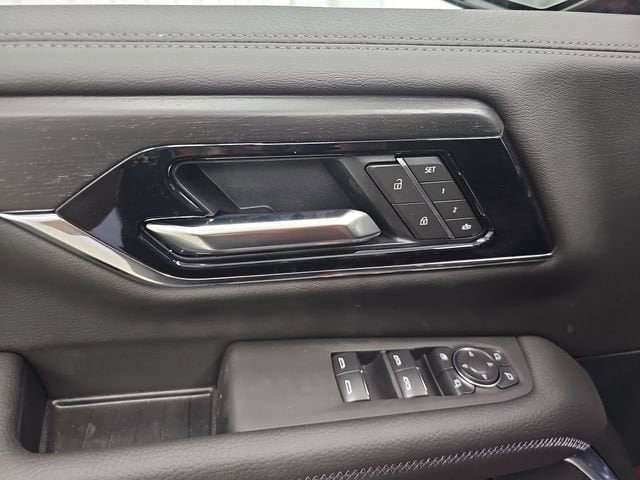 2026 GMC Yukon XL Denali - Photo 11