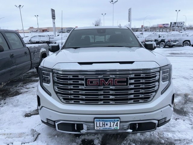 Used 2024 GMC Sierra 1500 Denali Denali with VIN 1GTUUGED5RZ109914 for sale in Fergus Falls, Minnesota