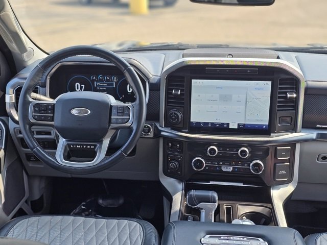 2022 Ford F-150 XL photo 2