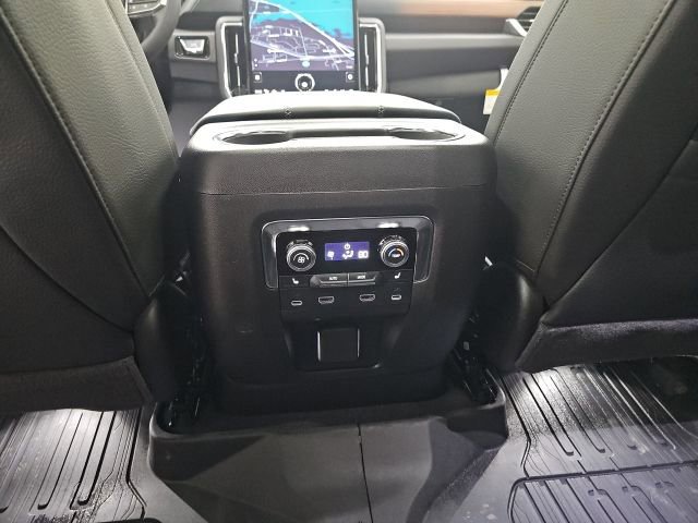 2026 GMC Yukon XL Denali - Photo 38
