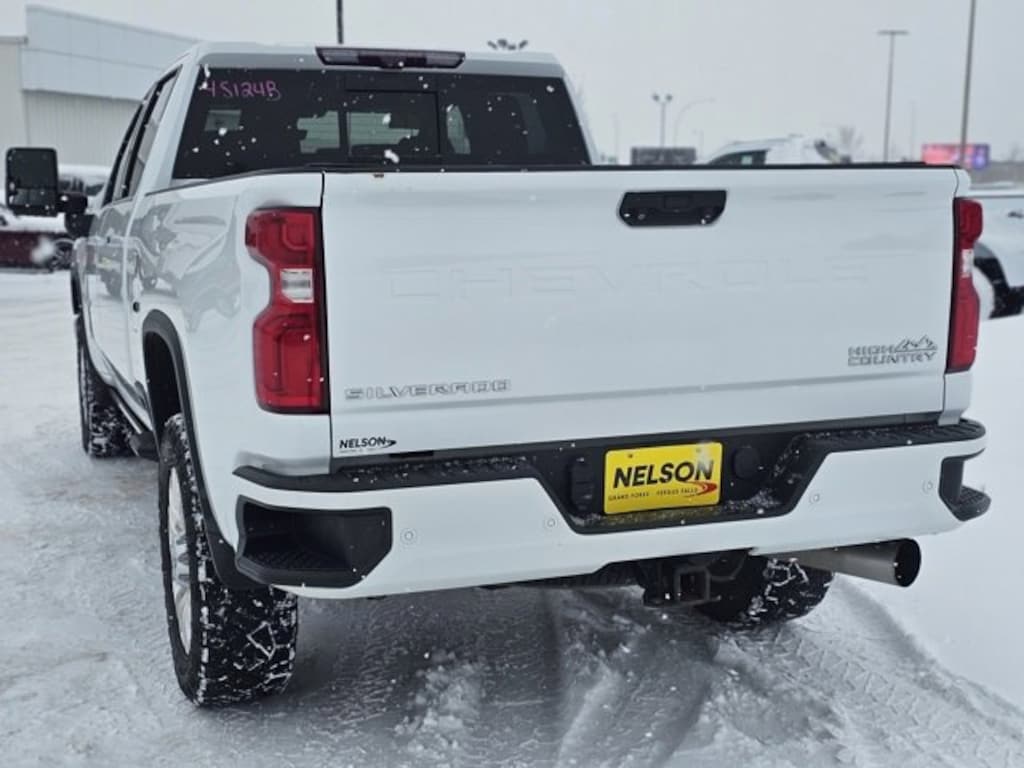 Used 2021 Chevrolet Silverado 3500 HD High Country Truck Crew Cab