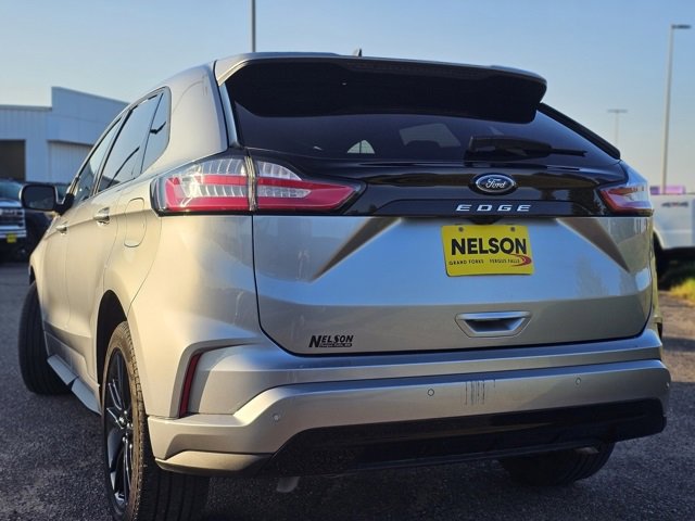 2023 Ford Edge ST-Line photo 3