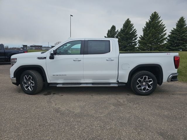 2026 GMC Sierra 1500 SLT - Photo 2