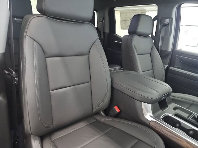2026 GMC Sierra 1500 SLT - Photo 13