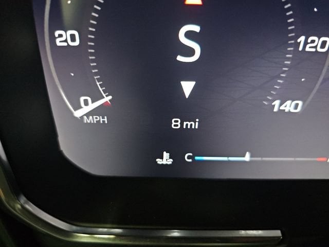 2026 GMC Sierra 1500 AT4X - Photo 16