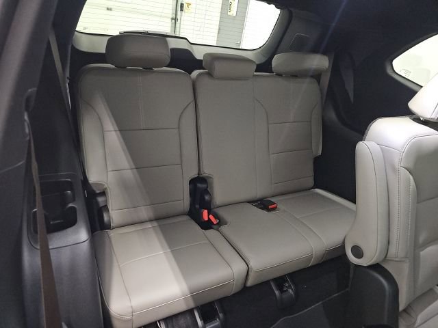 2026 GMC Acadia Elevation - Photo 17