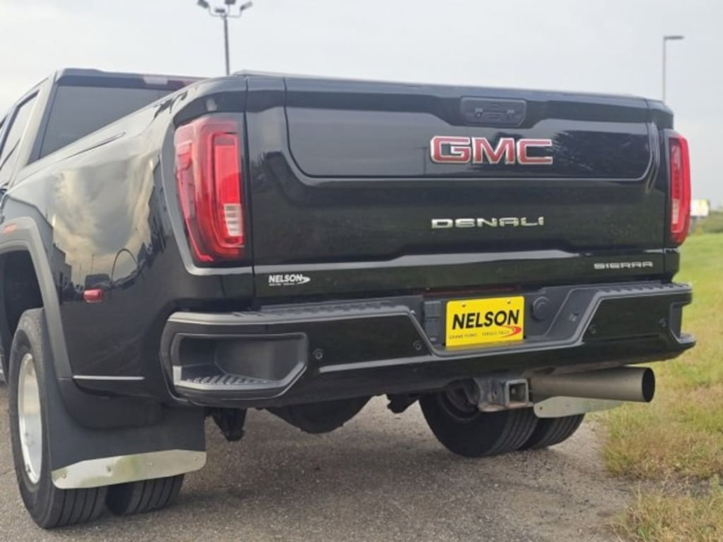 Used 2021 GMC Sierra 3500 HD Denali DRW Truck Crew Cab