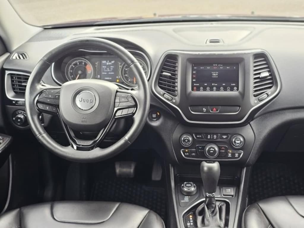 Used 2019 Jeep Cherokee Altitude SUV