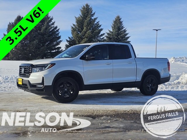 2022 Honda Ridgeline Black Edition's photo