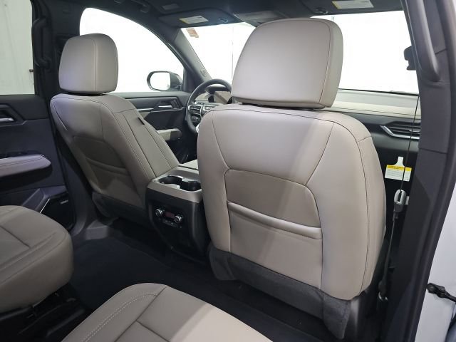 2026 GMC Acadia Elevation - Photo 14