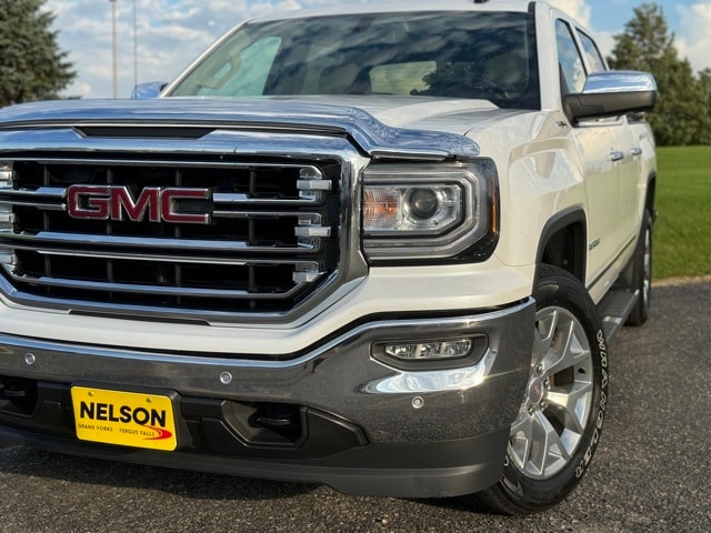 Used 2018 GMC Sierra 1500 SLT with VIN 3GTU2NEC4JG149536 for sale in Fergus Falls, MN