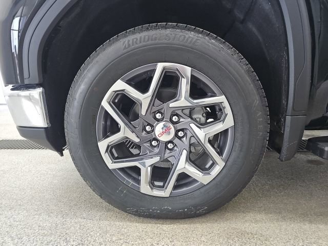 2026 GMC Sierra 1500 SLT - Photo 10
