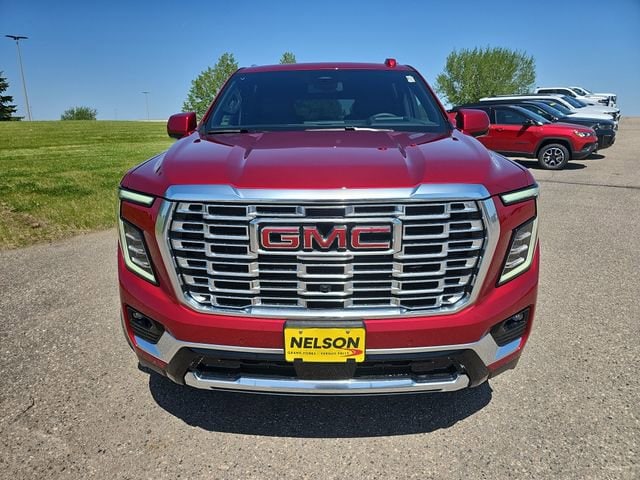 2026 GMC Yukon XL Denali - Photo 8