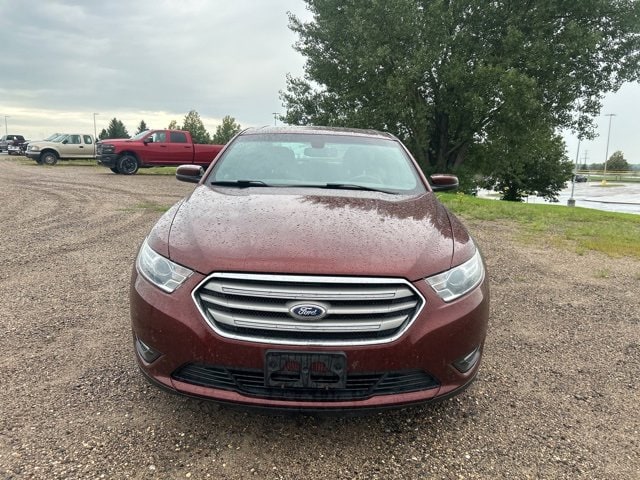 Used 2015 Ford Taurus SEL with VIN 1FAHP2H82FG143851 for sale in Fergus Falls, Minnesota