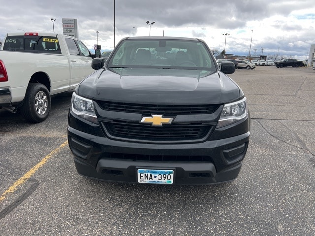 Used 2020 Chevrolet Colorado Work Truck with VIN 1GCGTBEN8L1160552 for sale in Fergus Falls, Minnesota