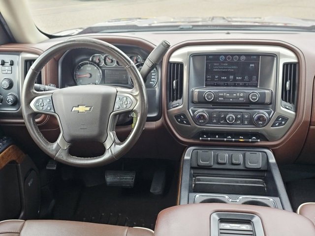 Used 2016 Chevrolet Silverado 1500 High Country with VIN 3GCUKTEC0GG252384 for sale in Fergus Falls, Minnesota