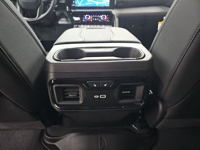2026 GMC Sierra 2500HD AT4 - Photo 35