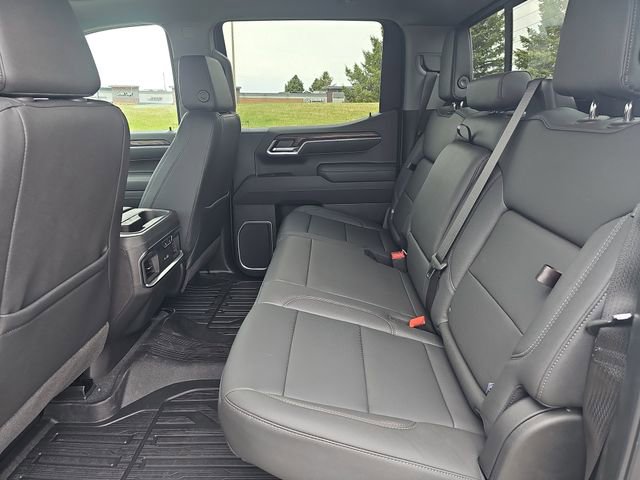 2026 GMC Sierra 1500 SLT - Photo 22