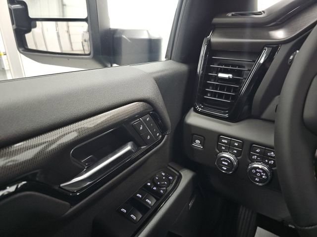2026 GMC Sierra 2500HD AT4 - Photo 25