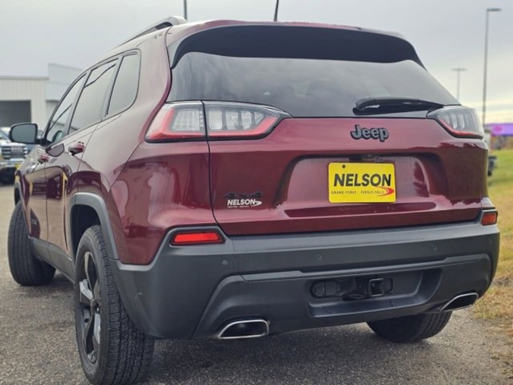 Used 2019 Jeep Cherokee Altitude SUV