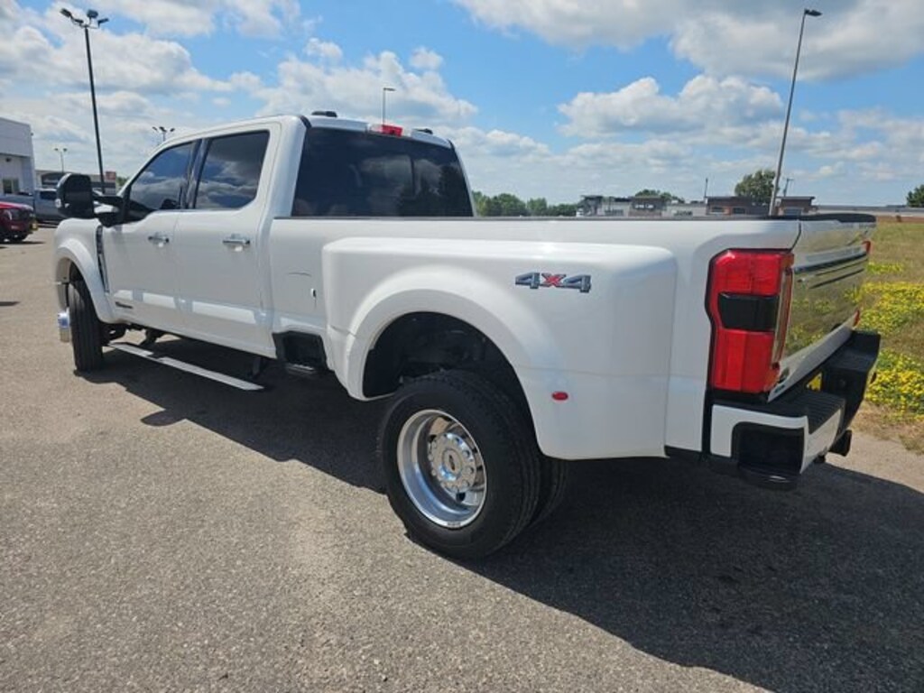 Used 2024 Ford Super Duty F-450 DRW XL Truck Crew Cab
