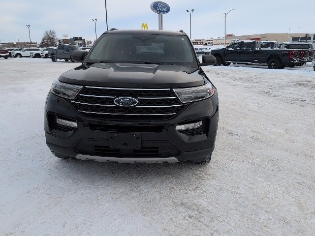Used 2020 Ford Explorer XLT with VIN 1FMSK8DH3LGC90985 for sale in Fergus Falls, Minnesota