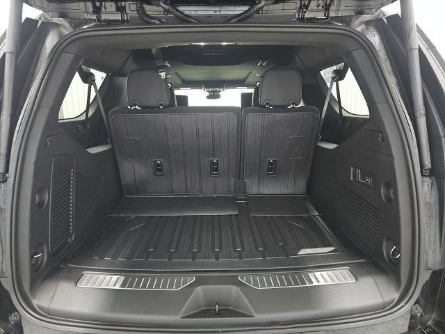 2026 GMC Yukon XL Denali - Photo 18