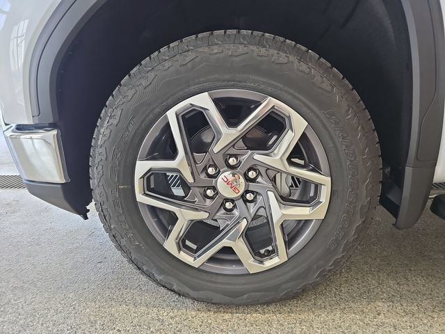 2026 GMC Sierra 1500 SLT - Photo 24