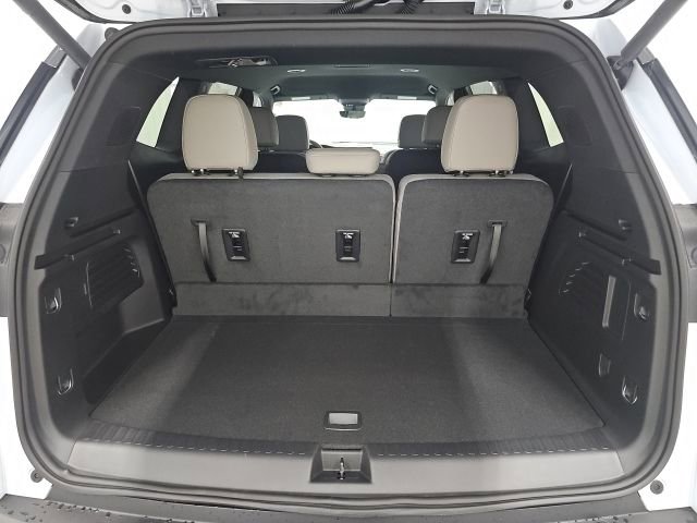 2026 GMC Acadia Elevation - Photo 18