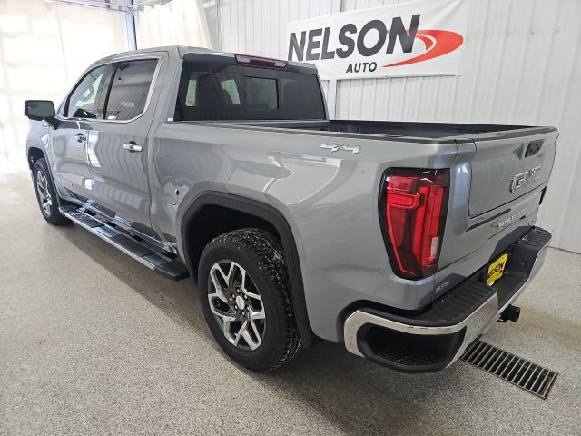 2026 GMC Sierra 1500 SLT - Photo 9
