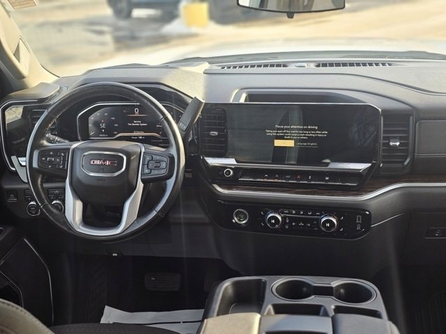 Used 2022 GMC Sierra 1500 SLE with VIN 3GTPUBEK5NG604364 for sale in Fergus Falls, Minnesota