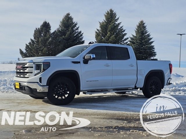 2022 GMC Sierra 1500 SLE's photo