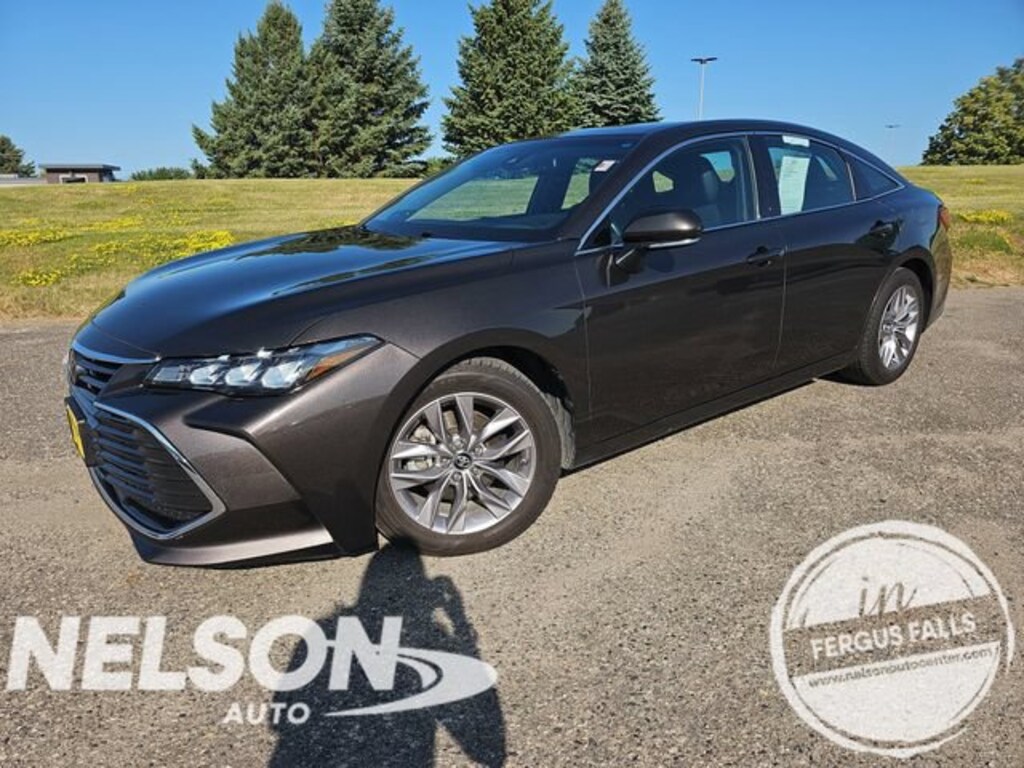Used 2019 Toyota Avalon XLE Sedan