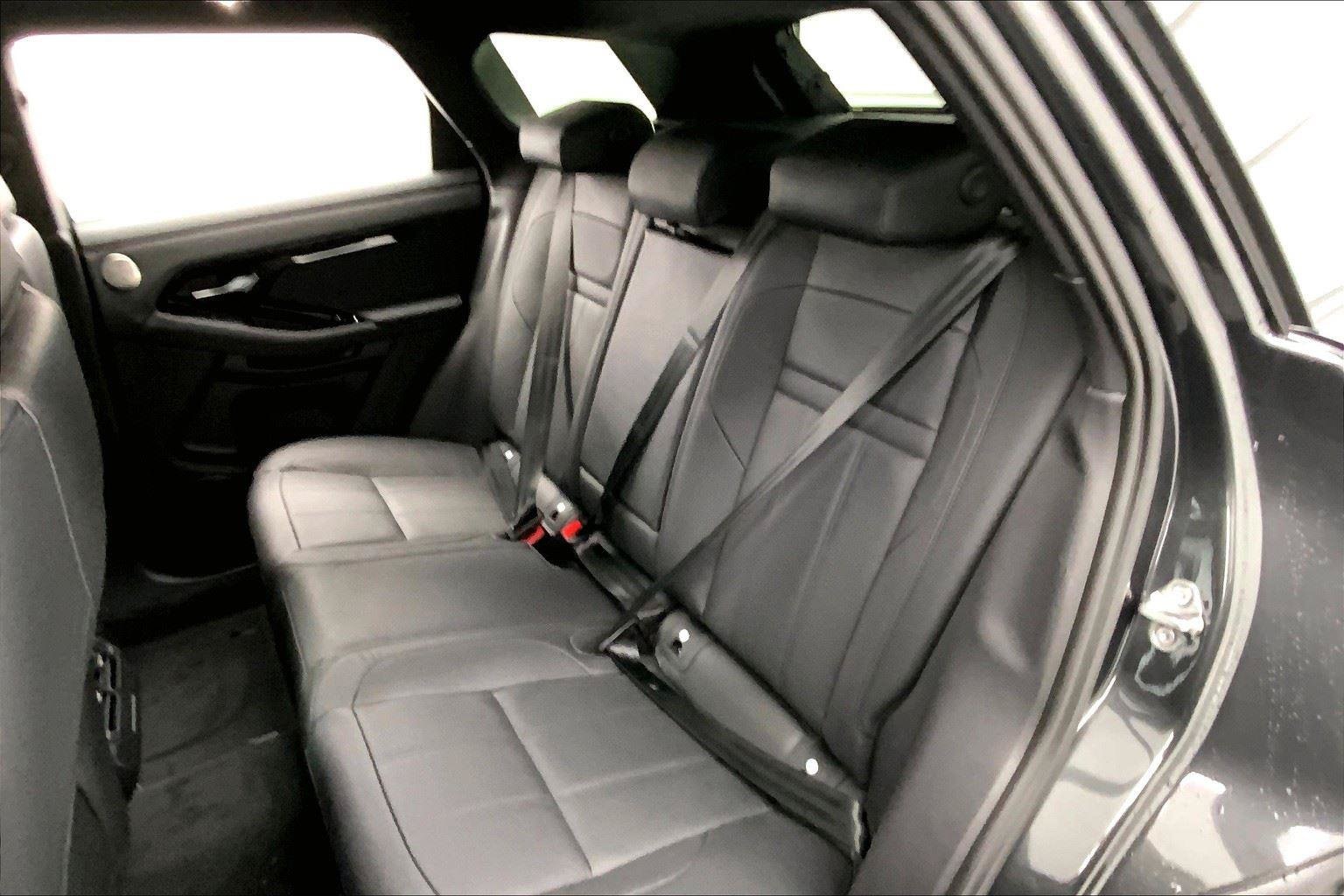 2026 Land Rover Range Rover Evoque Dynamic SE - Photo 7