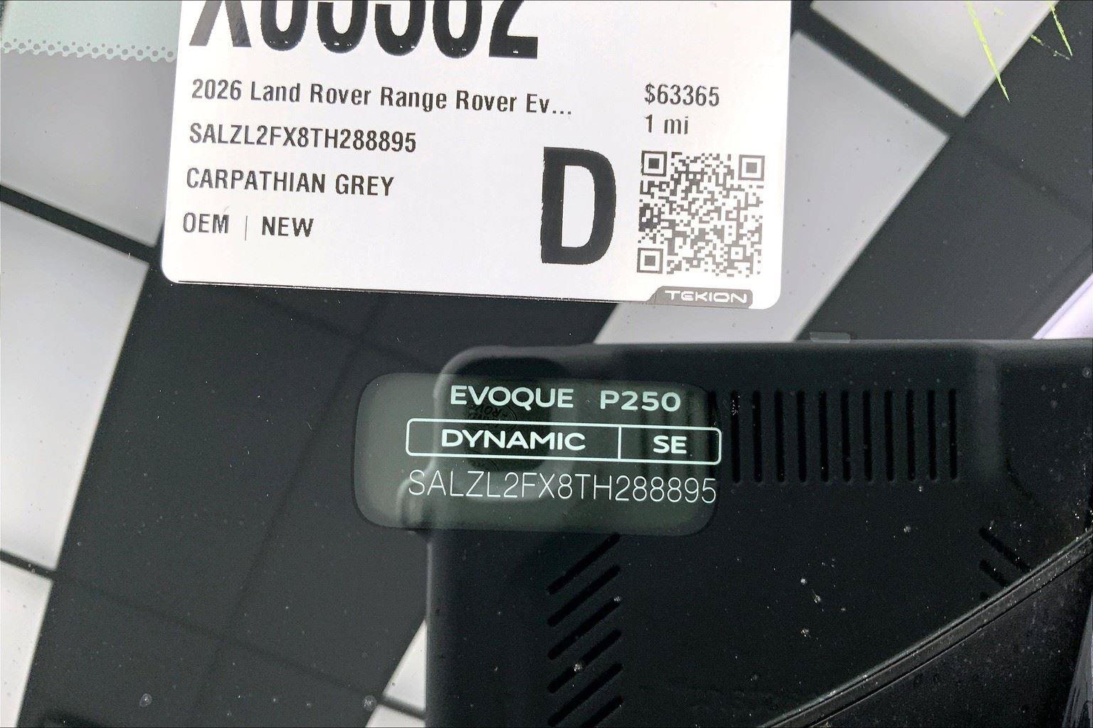 2026 Land Rover Range Rover Evoque Dynamic SE - Photo 8