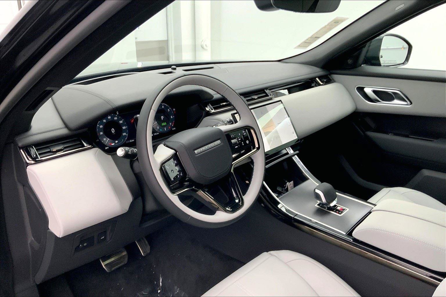 2026 Land Rover Range Rover Velar Dynamic SE - Photo 7