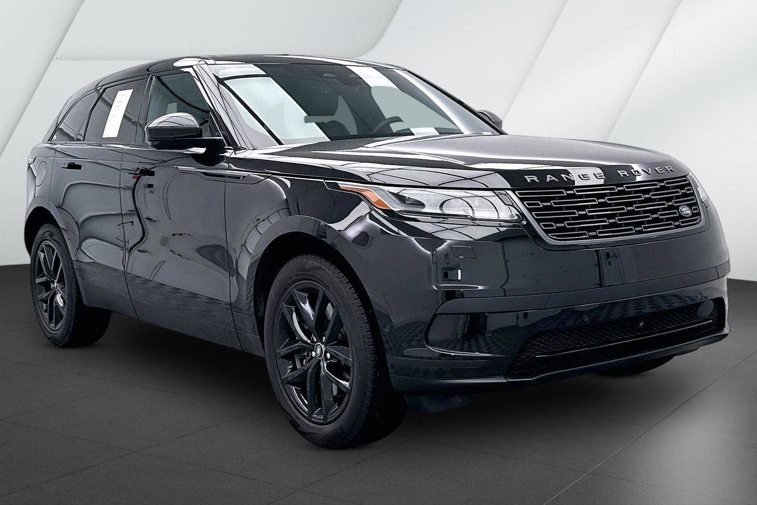 2026 Land Rover Range Rover Velar P250 S's photo