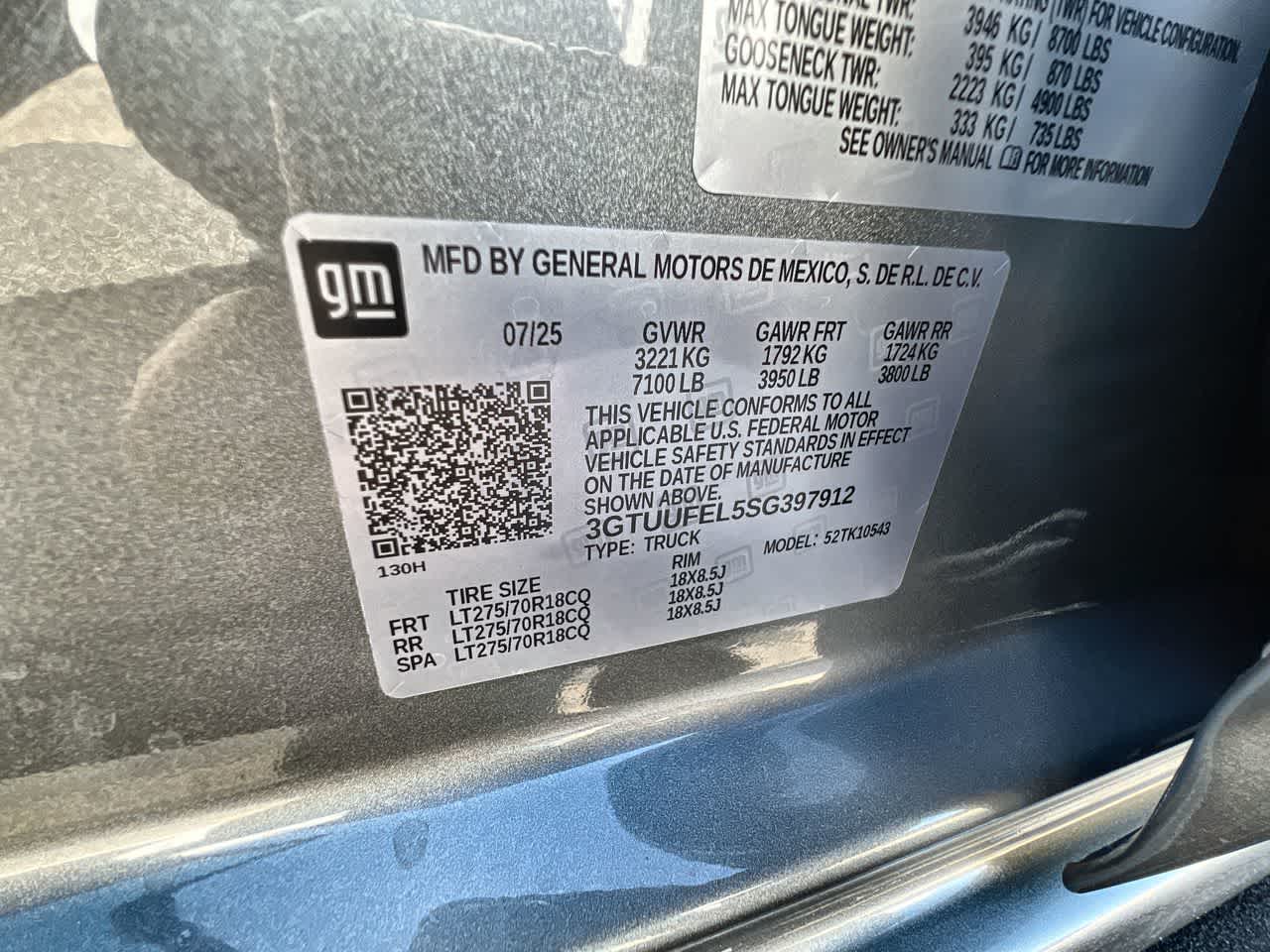 2025 GMC Sierra 1500 AT4X - Photo 35