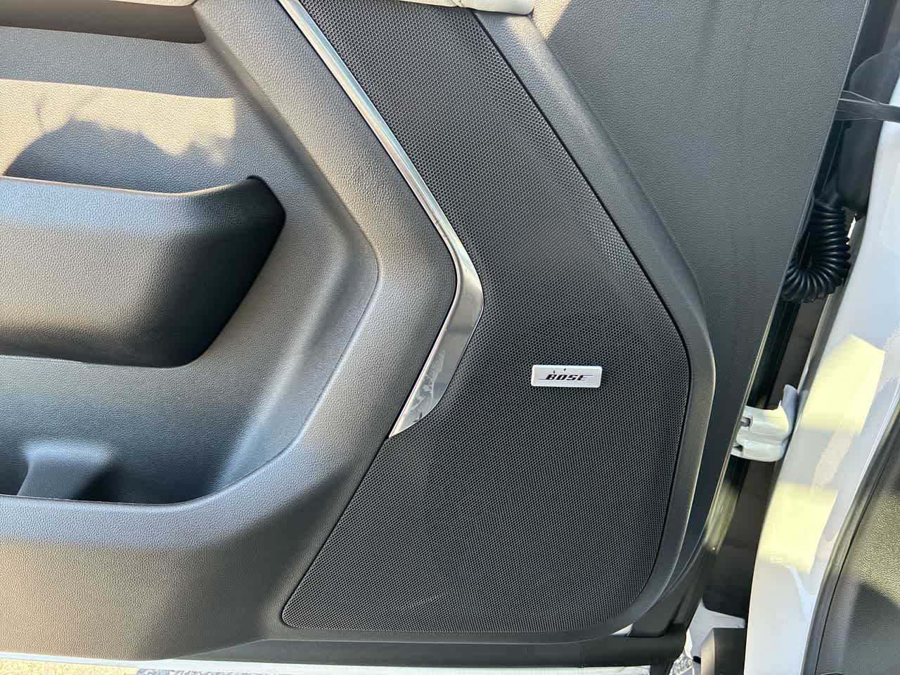 2025 Chevrolet Tahoe Premier - Photo 25
