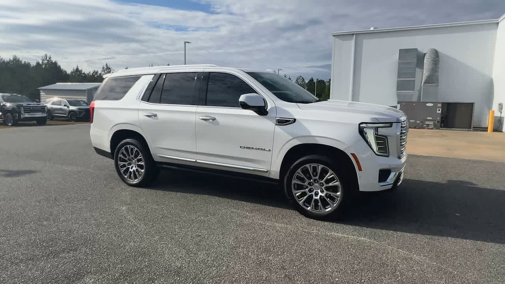 Used 2025 GMC Yukon Denali SUV
