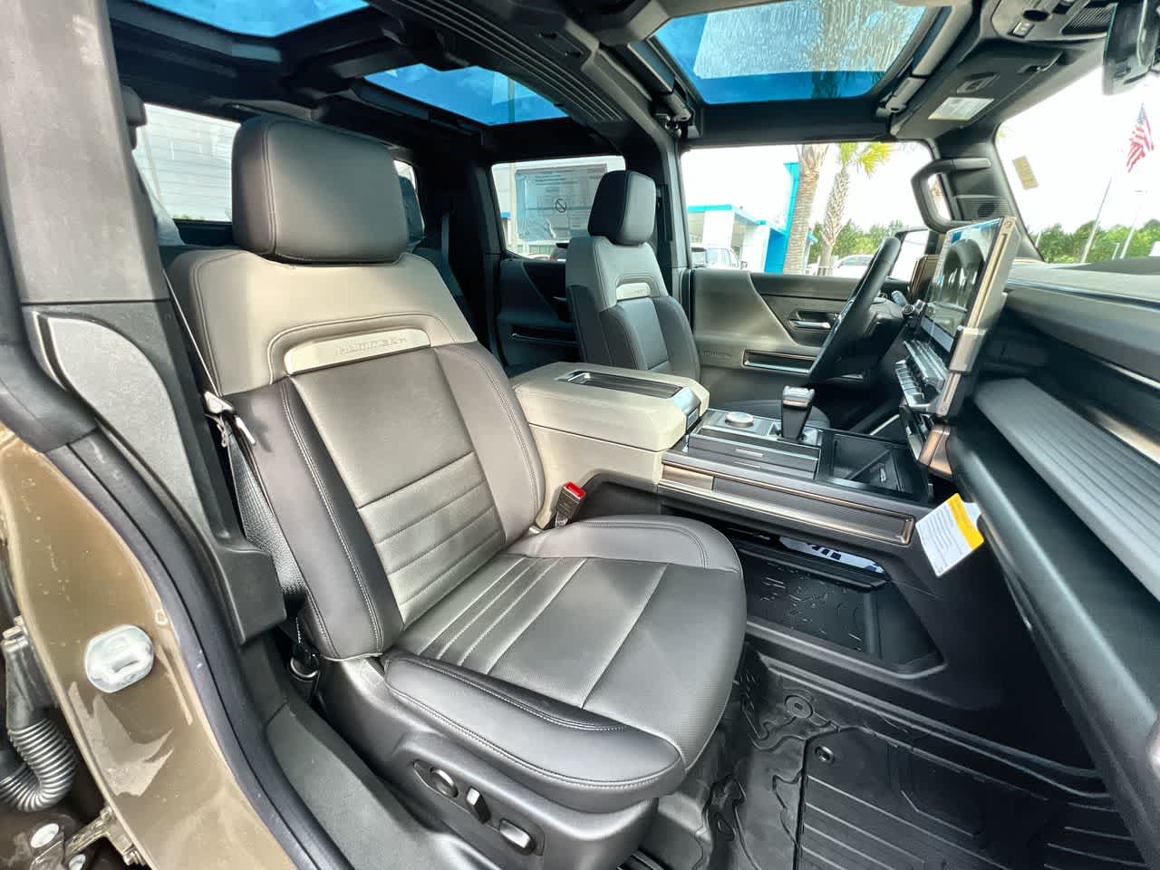 2025 GMC HUMMER EV 3X - Photo 28