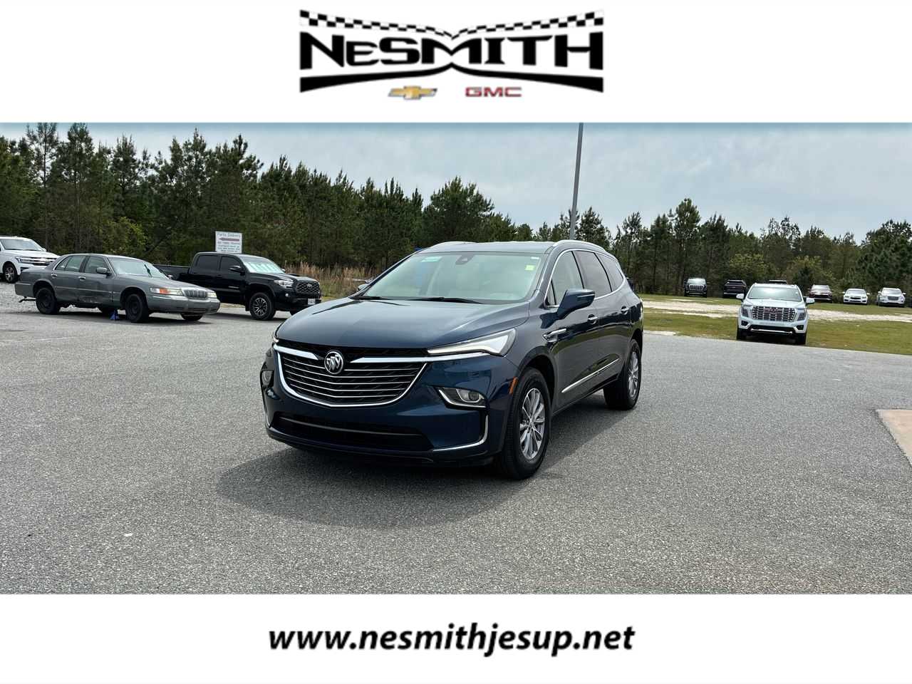 2024 Buick Enclave Essence's photo