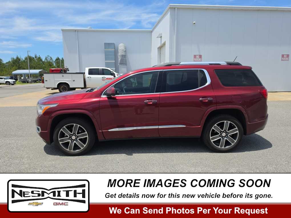 2018 GMC Acadia Denali FWD's photo