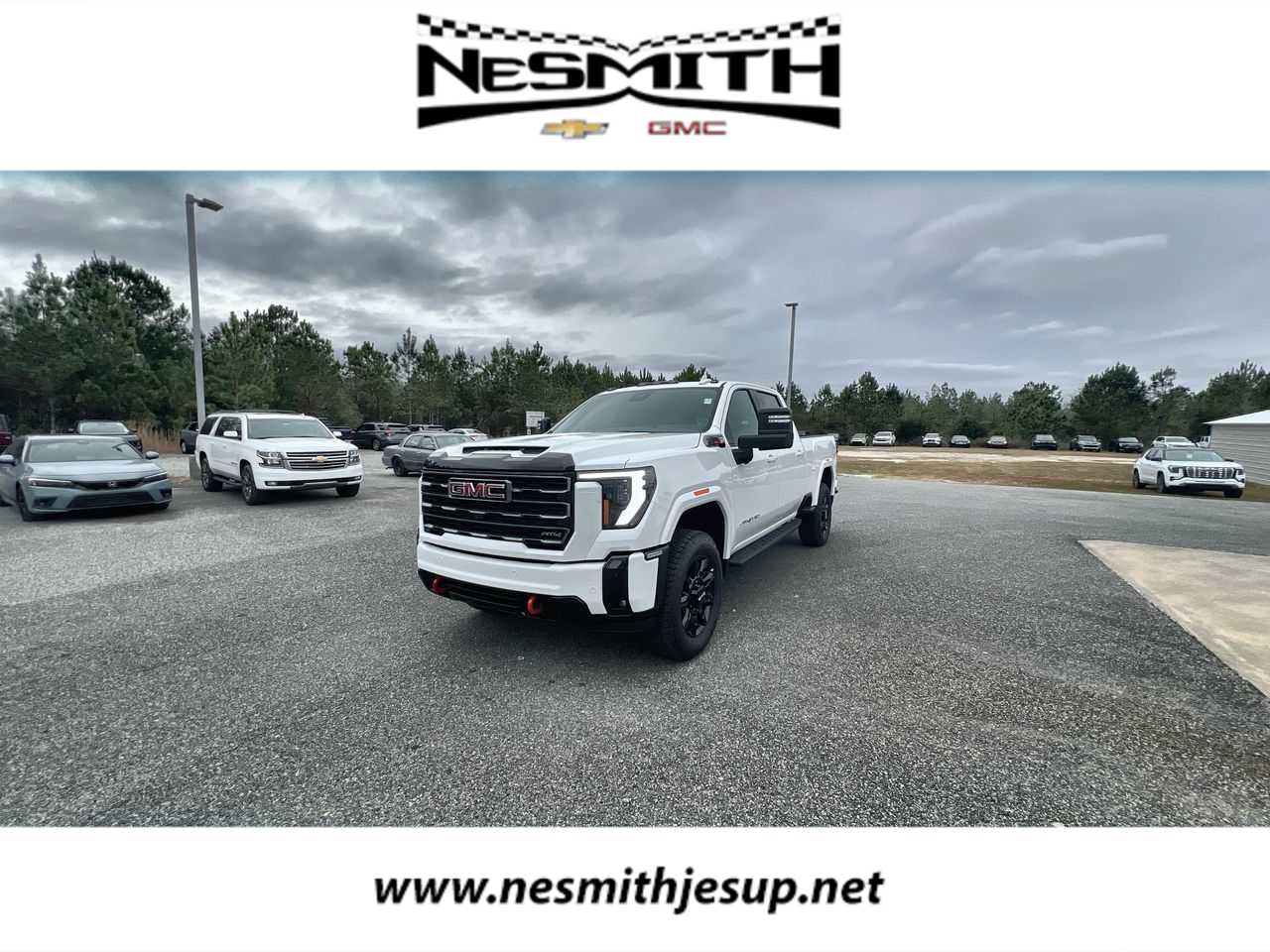 2026 GMC Sierra 2500HD AT4's photo