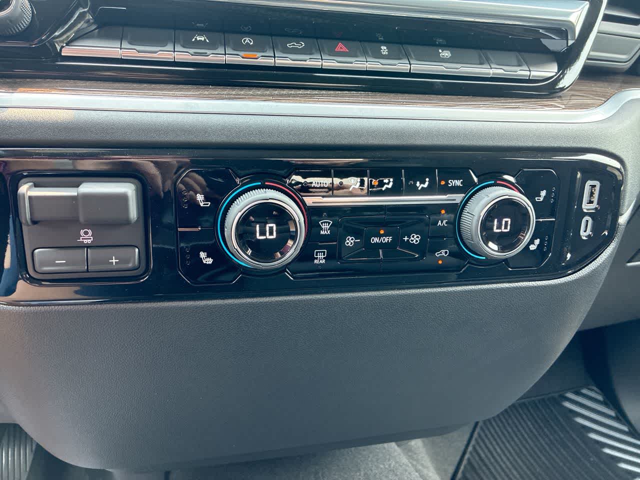 2026 Chevrolet Silverado 1500 LT - Photo 18
