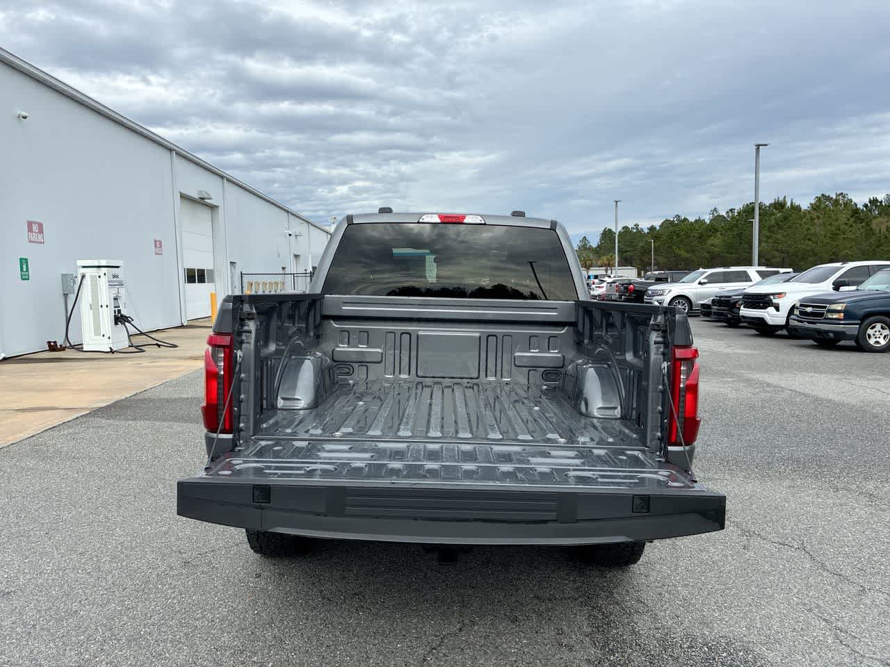 2024 Ford F-150 XLT - Photo 24